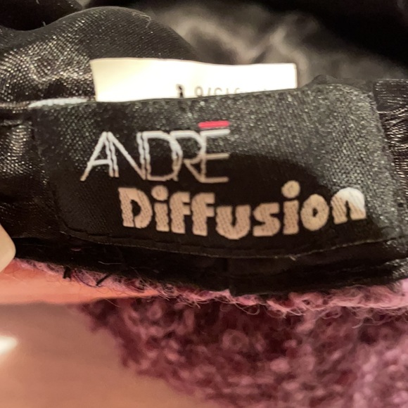 Never worn two tone purple Andre Diffusion hat - Picture 4 of 4
